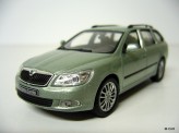 Abrex Škoda Octavia II facelift combi 1:43