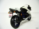 MAISTO 1:18 BMW HP2 Sport