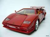 BBURAGO 1:18 Lamborghini Countach 5000 Quattrovalvole