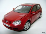 BBURAGO 1:18 Volkswagen Golf V