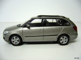 Abrex Škoda Fabia Combi II 1:43