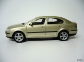 Abrex Škoda Octavia II 1:43