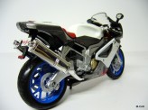 MAISTO 1:12 Aprilia RSV R1000