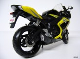 MAISTO 1:12 SUZUKI GSX-R 750