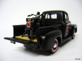 MAISTO 1:24 Ford F-1 Pick Up 1948