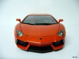 BBURAGO 1:18 Lamborghini Aventador LP700-4