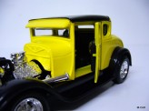 MAISTO 1:24 Ford Model A 1929