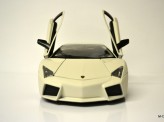 BBURAGO 1:18 Lamborghini Reventón