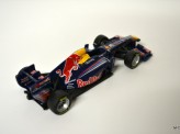 BBURAGO 1:32 2011 Red Bull Racing Team - Vettel