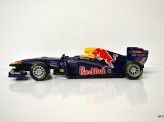 BBURAGO 1:32 2011 Red Bull Racing Team - Vettel