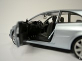 BBURAGO 1:18 Renault Megane Sport