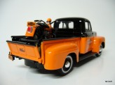 MAISTO 1:24 Ford F-1 Pick Up 1948