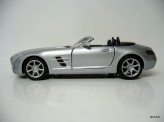 MAISTO 1:24 Mercedes Benz SLS AMG Roadster