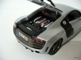 MAISTO 1:18 AUDI R8 GT