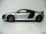 MAISTO 1:18 AUDI R8 GT