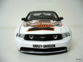MAISTO 1:24 Ford Mustang GT 2006