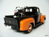 MAISTO 1:24 Ford F-1 Pick Up 1948