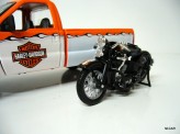 MAISTO 1:27 Ford F-350 Super Duty Pickup