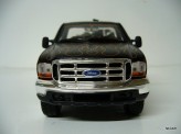 MAISTO 1:27 Ford F-350 Super Duty Pickup