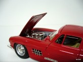 BBURAGO 1:24 Mercedes - Benz 300SL