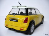 BBURAGO 1:24 Mini Cooper S