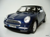 BBURAGO 1:18 Mini Cooper 2001