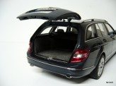 AUTOart 1:18 Mercedes Benz C-Classe estate