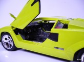 BBURAGO 1:18 Lamborghini Countach 5000 Quattrovalvole