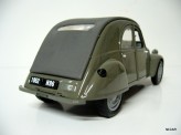 MAISTO 1:18 Citroën 2CV