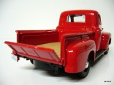 MAISTO 1:25 Ford F-1 Pickup 1948