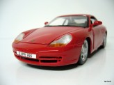 MAISTO 1:24 Porsche 911 Carrera 1997