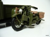 MAISTO 1:24 Ford F-1 Pickup 1948