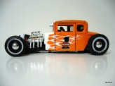 MAISTO 1:24 Ford Model A 1929