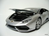 BBURAGO 1:18 Lamborghini Huracán LP 610-4