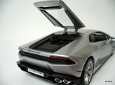 BBURAGO 1:18 Lamborghini Huracán LP 610-4