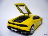 BBURAGO 1:18 Lamborghini Huracán LP 610-4