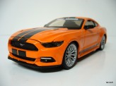 MAISTO 1:24 Ford Mustang GT 2015