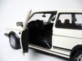 WELLY 1:18 Volkswagen Golf I GTi