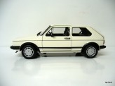 WELLY 1:18 Volkswagen Golf I GTi