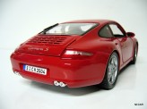 MAISTO 1:18 Porsche 911 Carrera S