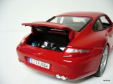 MAISTO 1:18 Porsche 911 Carrera S