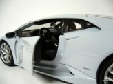 BBURAGO 1:18 Lamborghini Huracán LP 610-4