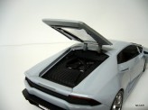 BBURAGO 1:18 Lamborghini Huracán LP 610-4