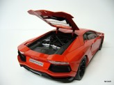 MOTOR MAX 1:18 Lamborghini Aventador LP700-4