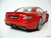 MOTOR MAX 1:18 Mercedes Benz SL65 AMG Black Series