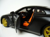 MAISTO 1:24 Nissan GT-R 2009