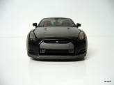 MAISTO 1:24 Nissan GT-R 2009