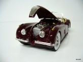 BBURAGO 1:24 Jaguar XK 120 Roadster