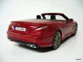MAISTO 1:24 Mercedes Benz SL 63 AMG