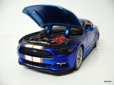 MAISTO 1:24 Ford Mustang GT 2015